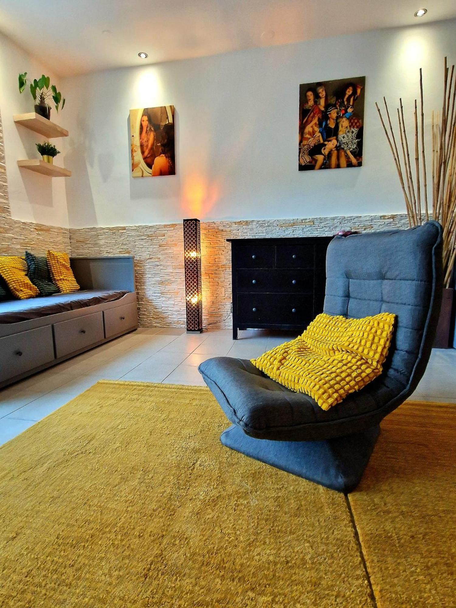 Daire Design - Center